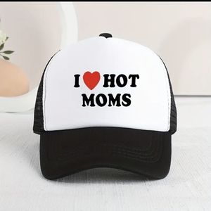 I Love Hot Moms Baseball Cap Printed Mesh Trucker Hat Breathable Adjustable Suns